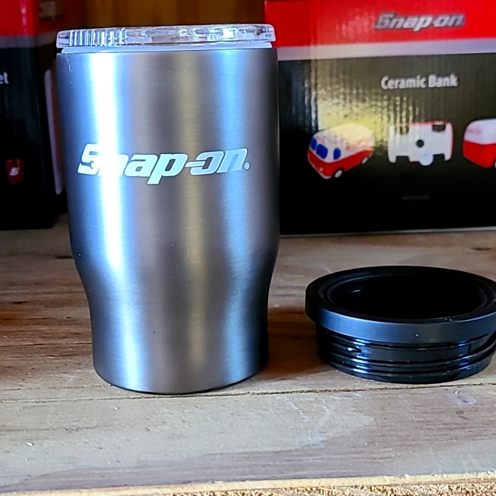 Snap-On tumbler and beer koozie - Picture 1 of 6